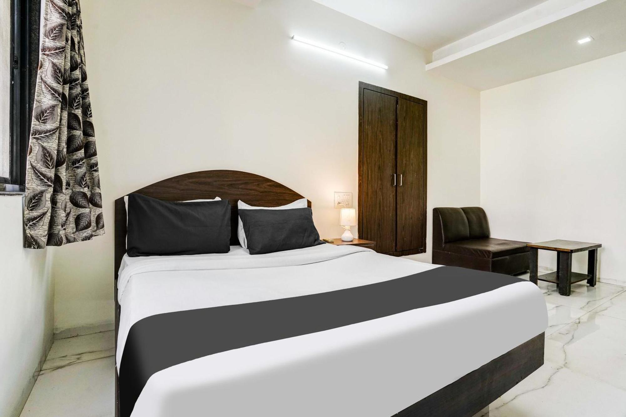 Super Hotel O Nashik Near Vijay Mamta Theatre Formerly Sahara Inn Zewnętrze zdjęcie
