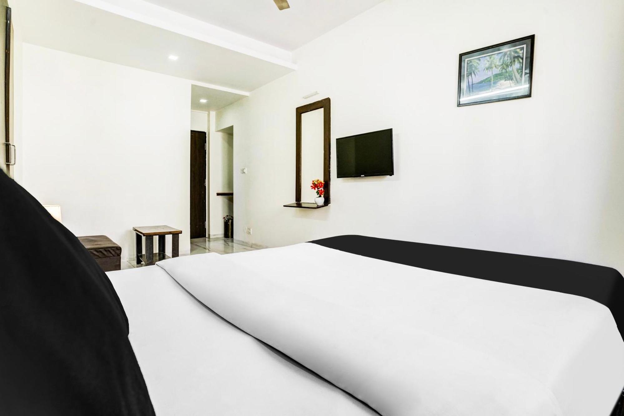 Super Hotel O Nashik Near Vijay Mamta Theatre Formerly Sahara Inn Zewnętrze zdjęcie