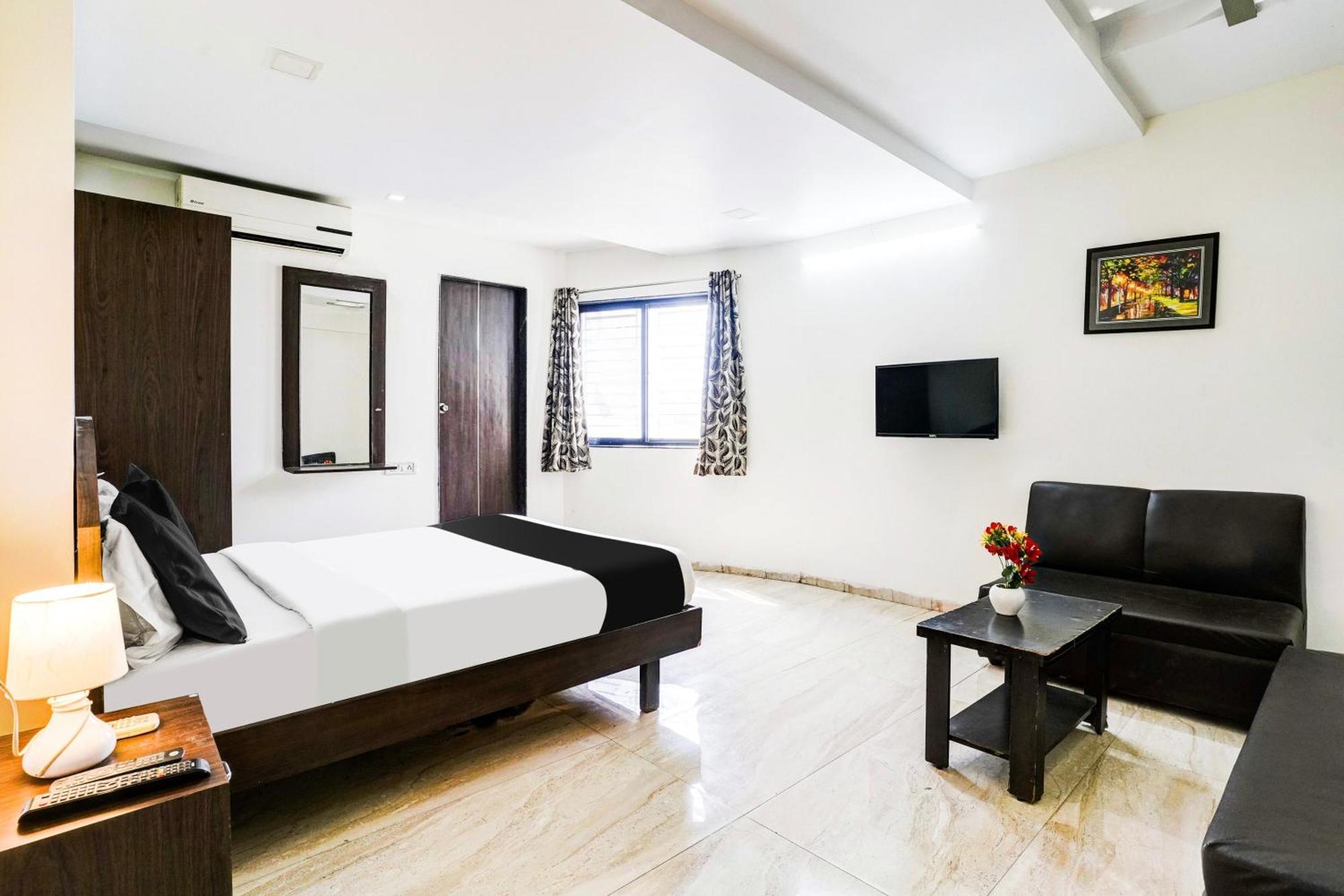 Super Hotel O Nashik Near Vijay Mamta Theatre Formerly Sahara Inn Zewnętrze zdjęcie